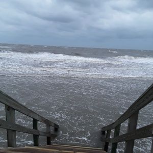 Meet your Posher, Alice